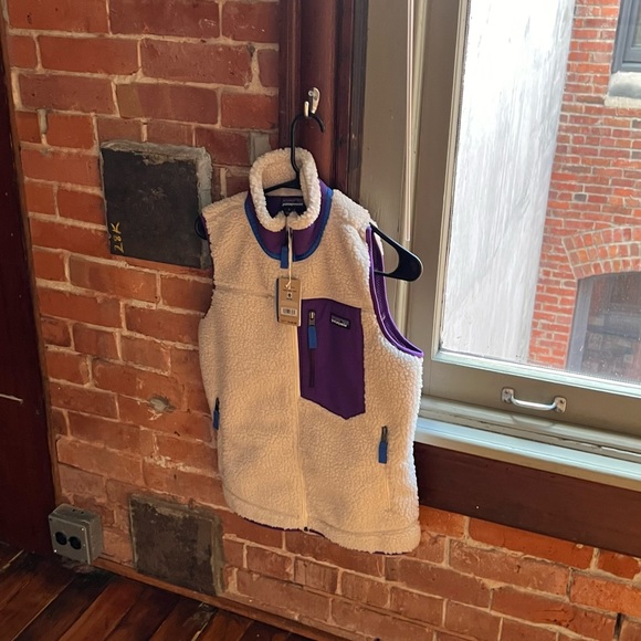Patagonia Jackets & Blazers - Patagonia vest